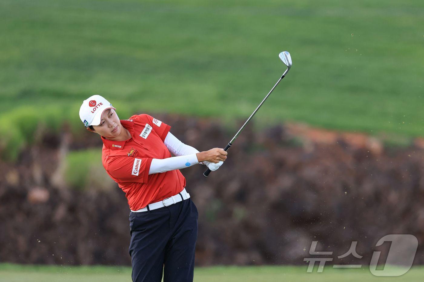 레이디스 유러피언투어(LET) 아람코 챔피언십 단독 선두에 오른 김효주. ⓒ AFP=뉴스1