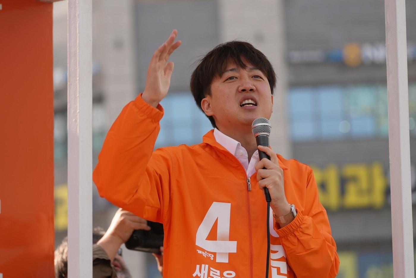 이준석 개혁신당 대통령 후보가 13일 대구 죽전네거리에서 유세를 하고 있다(이 후보 캠프 제공).