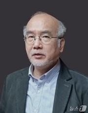 본문 이미지 - 이준 부산비엔날레조직위원회 제15대 집행위원장.(부산비엔날레조직위원회 제공. 재판매 및 DB 금지)