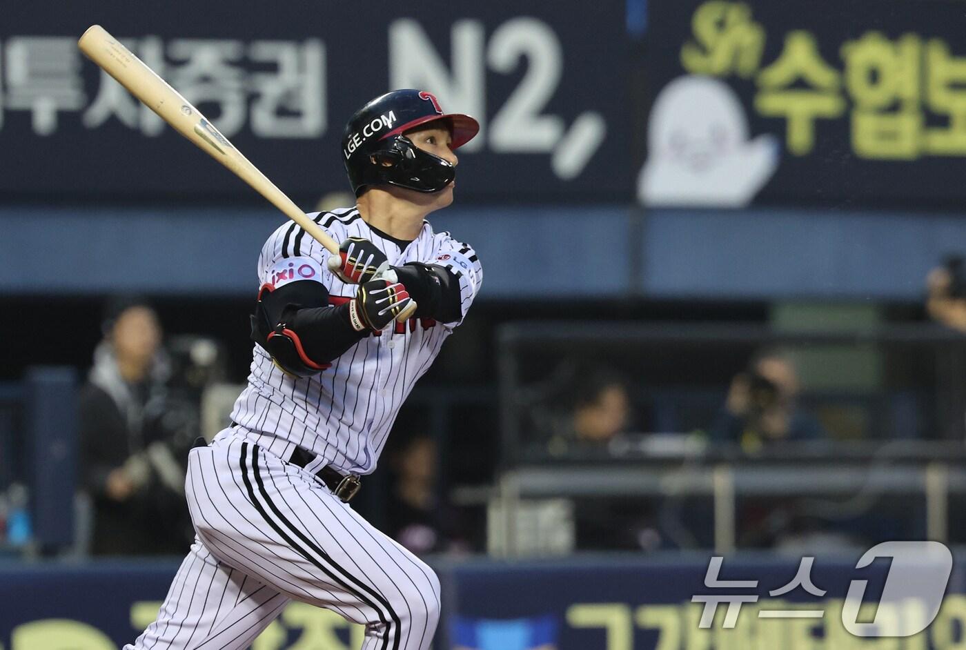 LG 트윈스 내야수 오지환이 시즌 개막 후 처음으로 1군 엔트리에서 제외됐다. 2025.5.15/뉴스1 ⓒ News1 오대일 기자