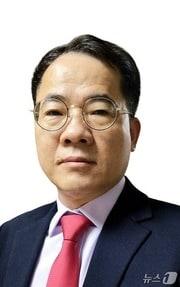 본문 이미지 - 이왕재 신임 소상공인연합회 상근부회장.(소상공인연합회 제공)