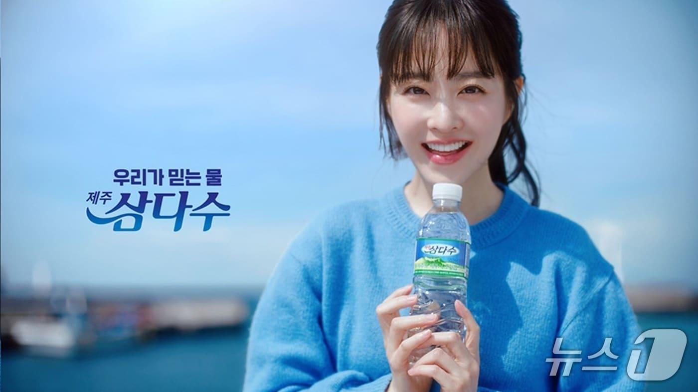 제주삼다수 신규 TV CF 이미지.(제주개발공사 제공, 재판매 및 DB 금지)