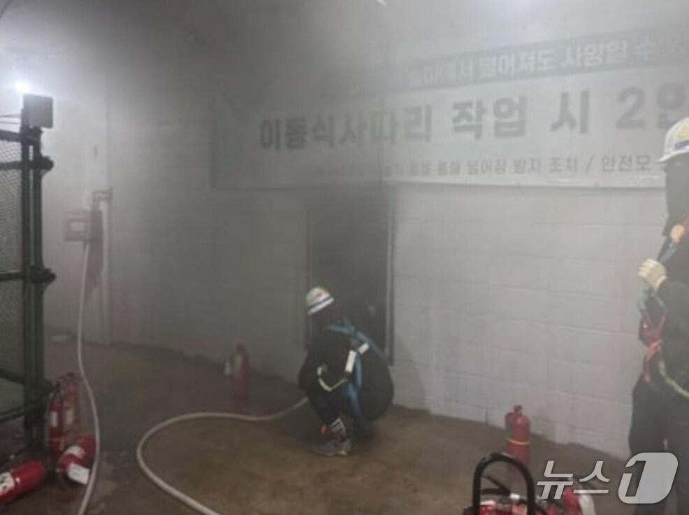 본문 이미지 - 화재 현장. (경기도소방재난본부 제공. 재판매 및 DB 금지) 2025.5.2/뉴스1