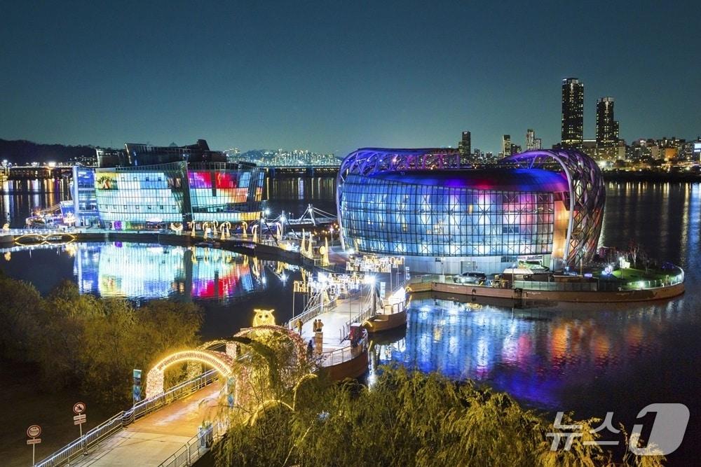 본문 이미지 - 세빛섬 야경.&#40;서울시 제공&#41;