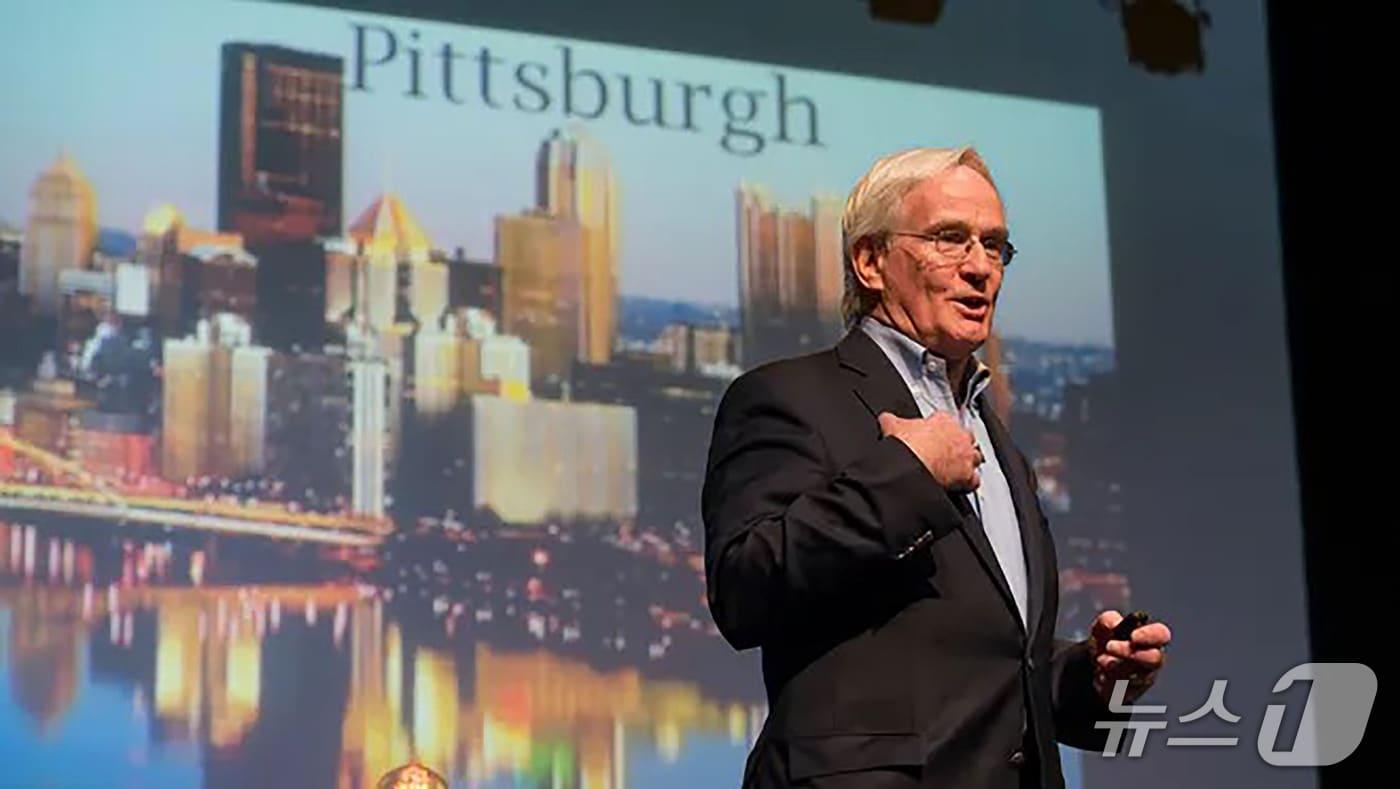 성남시 오리역세권 개발사업의 명예총괄기획가로 위촉된 톰 머피 전 피츠버그 시장.(성남시 제공. 재판매 및 DB금지)/뉴스1