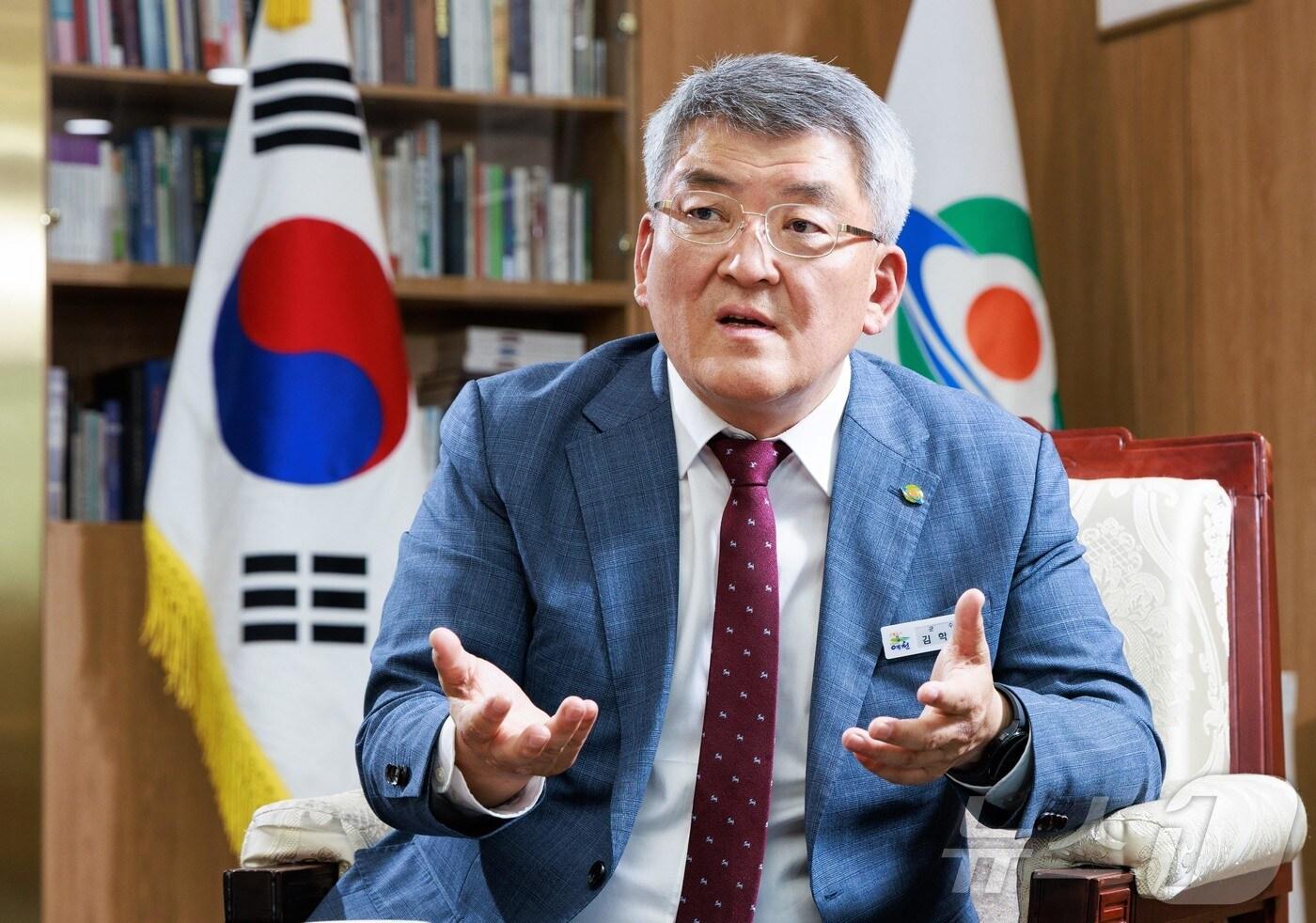 김학동 예천 군수 ⓒ News1 김대벽기자