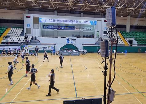 본문 이미지 - 대한체육회는 오는 24∼27일 경남 김해 일원에서 열리는 '제54회 전국소년체육대회' 주요 종목에 KT 스카이라이프의 인공지능(AI) 중계 시스템을 시범 도입한다고 22일 밝혔다.(대한체육회 제공)