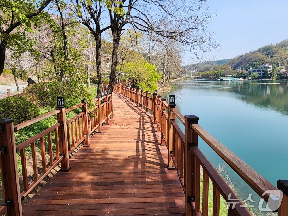 본문 이미지 - 청주시 명암유원지. &#40;시 제공&#41;