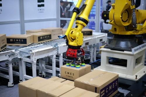 본문 이미지 - Korea MAT 2025 참가_랜덤 박스 팔레타이징 솔루션 / 사진=씨메스 제공