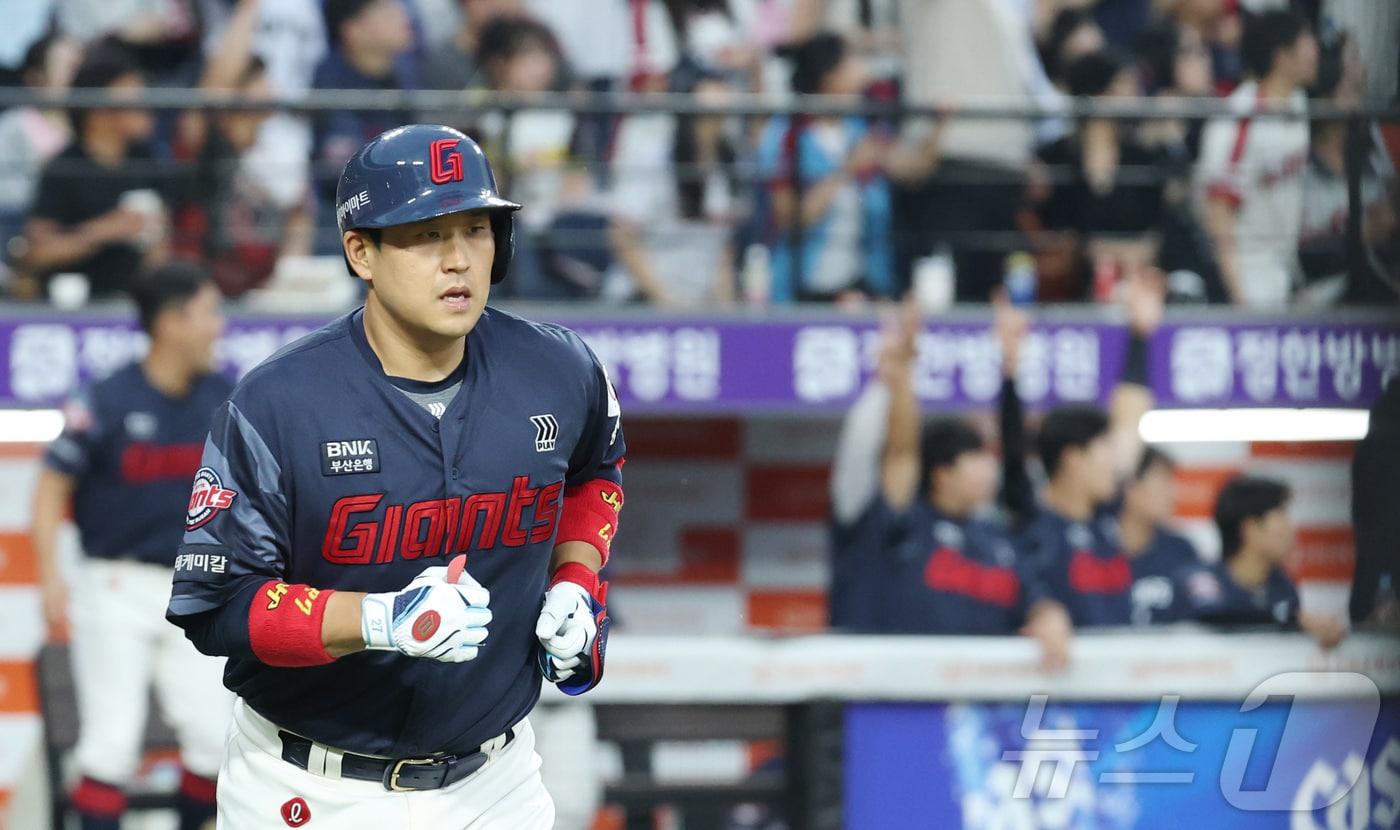 본문 이미지 - 롯데 자이언츠 유강남. 2025.5.23 ⓒ 뉴스1 김기남 기자