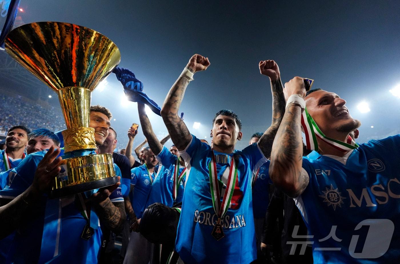 나폴리가 2024-25시즌 이탈리아 세리에A 우승을 차지했다. ⓒ 로이터=뉴스1