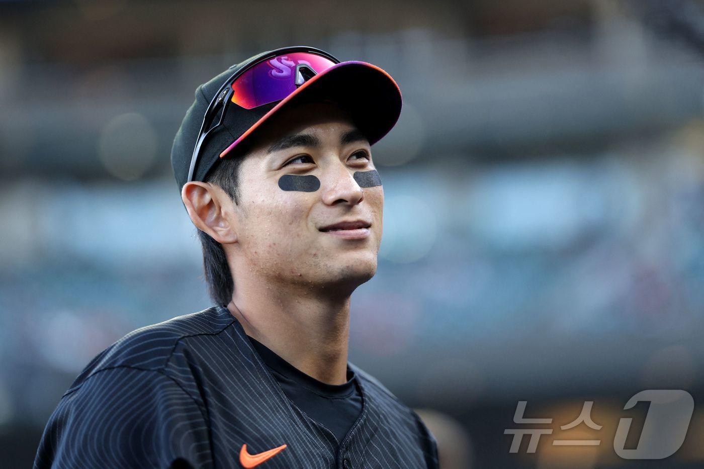 샌프란시스코 자이언츠 이정후가 11일&#40;한국시간&#41; 열리는 2025 메이저리그 콜로라도 로키스전에서 1번 타자 중견수로 선발 출전한다. ⓒ AFP=뉴스1