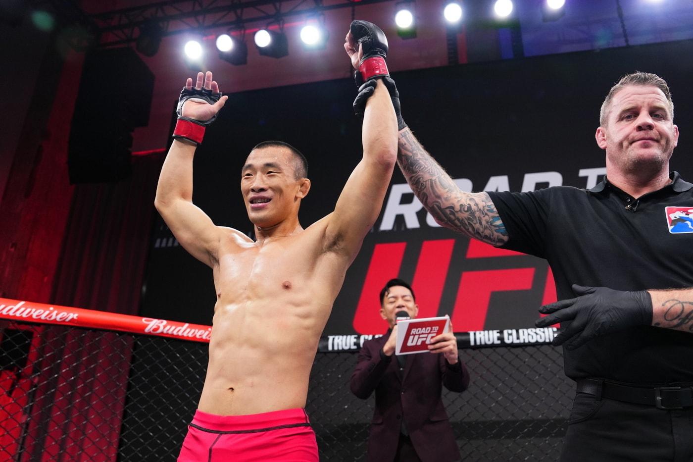 승리 후 기뻐하는 김상욱.&#40;UFC 제공&#41;