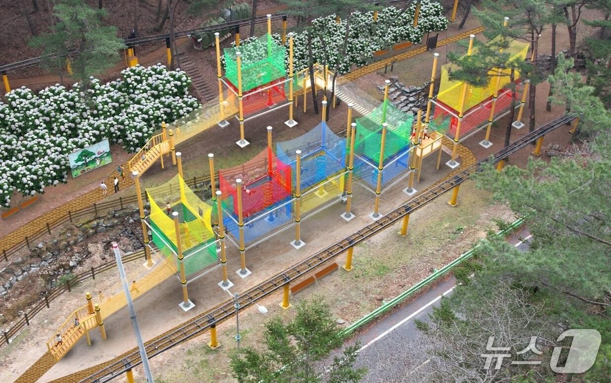 본문 이미지 - 충북 보은군이 속리산면 갈목리 일원에 속리산 숲속 놀이터를 조성하고 있다. (보은군 제공. 재판매 및 DB금지) /뉴스1  