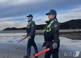 본문 이미지 - 안전순찰하는 해경(인천해양경찰서 제공. 재판매 및 DB금지) / 뉴스1