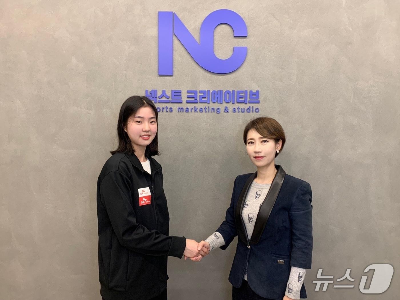 본문 이미지 - 주예빈이 넥스트크리에이티브와 매니지먼트 계약을 맺었다. &#40;넥스트크리에이티브 제공&#41;