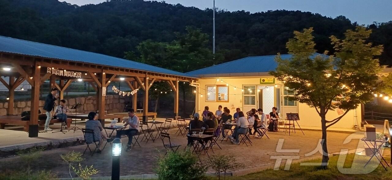 본문 이미지 - 구미시에 있는 새마을운동테마공원이 7년 만에 누적 관람객 100만명을 돌파했다.ⓒ News1 김대벽기자