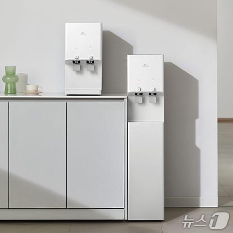 본문 이미지 - SK매직의 신제품 '뉴슬림 플러스 정수기'.(SK매직 제공)