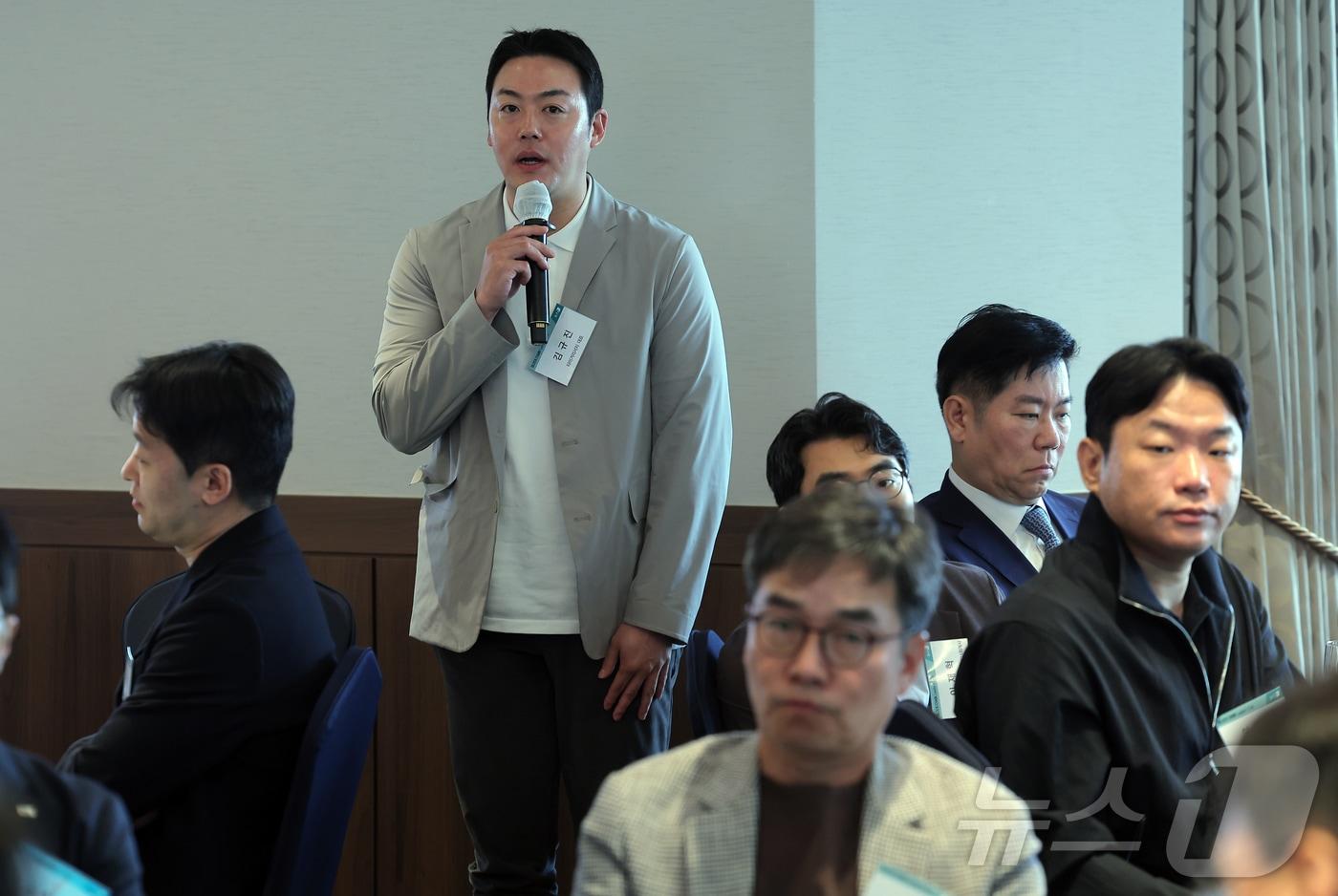 김규진 타이거리서치 대표가 27일 오전 서울 중구 롯데호텔에서 열린 제8회 뉴스1 블록체인 리더스클럽에서 1분 스피치를 하고 있다. 2025.5.27/뉴스1 ⓒ News1 박정호 기자
