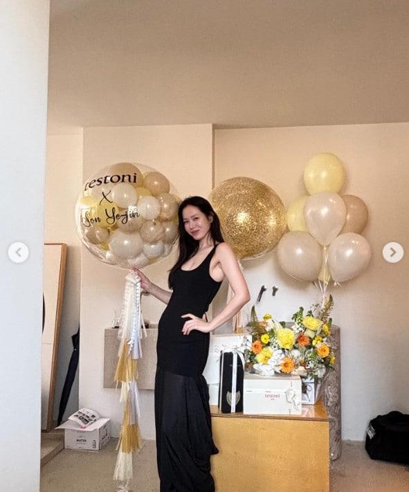 본문 이미지 - 손예진 인스타그램