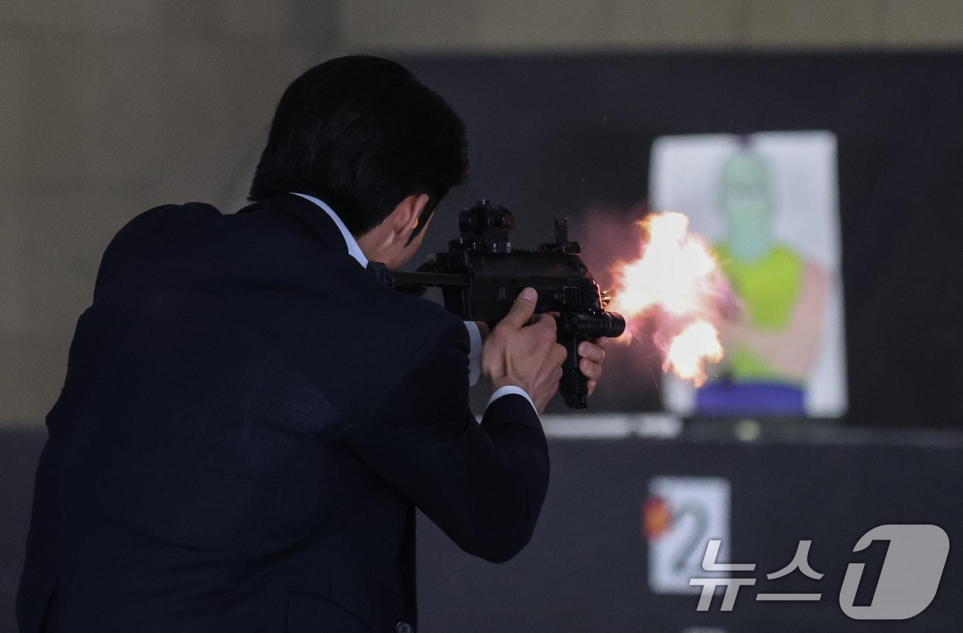 서울 강서구 경호안전교육원에서 경호요원들이 사격훈련을 하고 있다. 2025.5.27/뉴스1 ⓒ News1 허경 기자