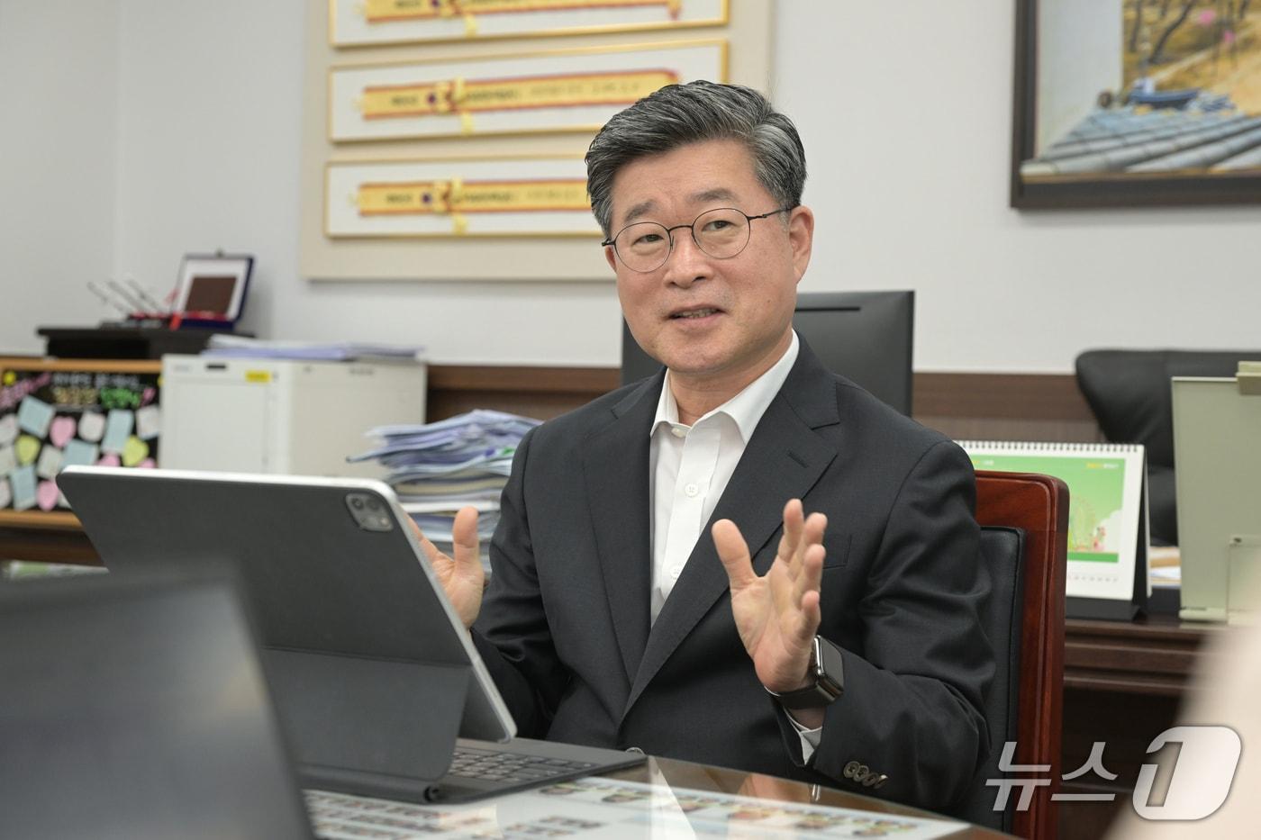 김길성 중구청장이 뉴스1과 인터뷰를 하고 있다.&#40;중구청 제공&#41;