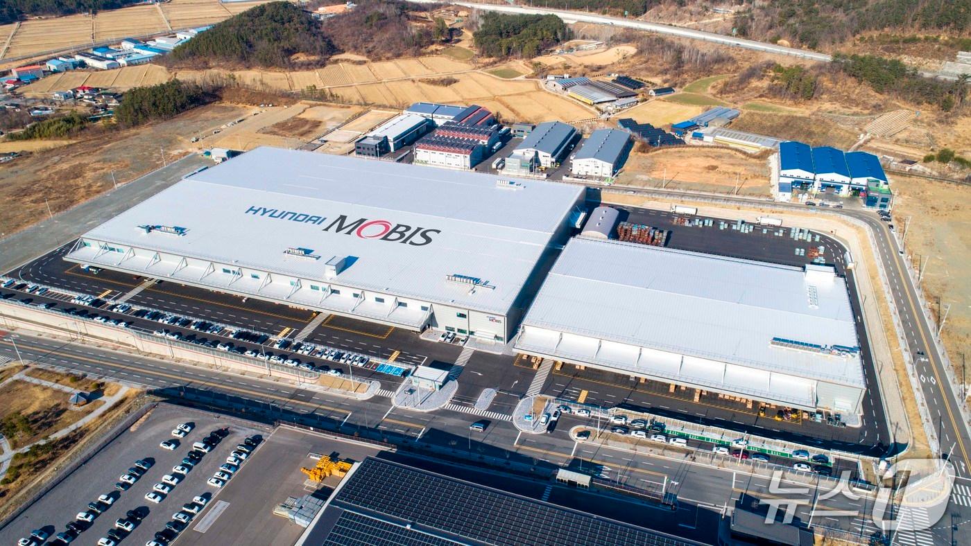29일 경북 경주시 명계3일반산업단지에 현대모비스가 신축한 차량용 AS 부품 공급을 위한 '영남물류센터'<자료사진>(현대모비스 제공). 2025.05.29.