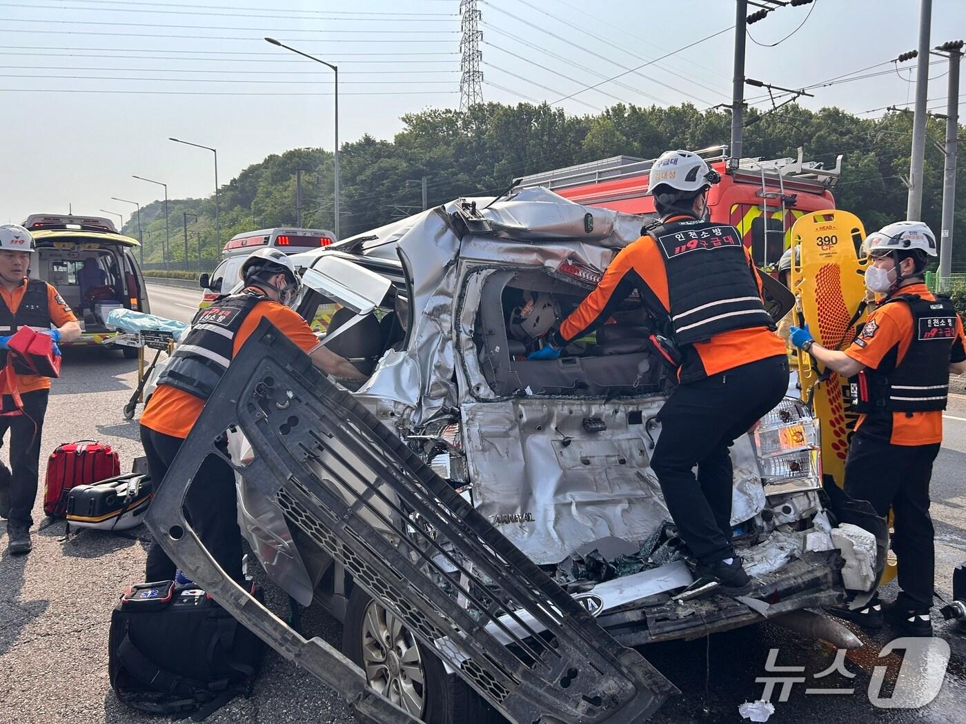 본문 이미지 - 사고현장(인천소방본부 제공.재판매 및 DB금지)