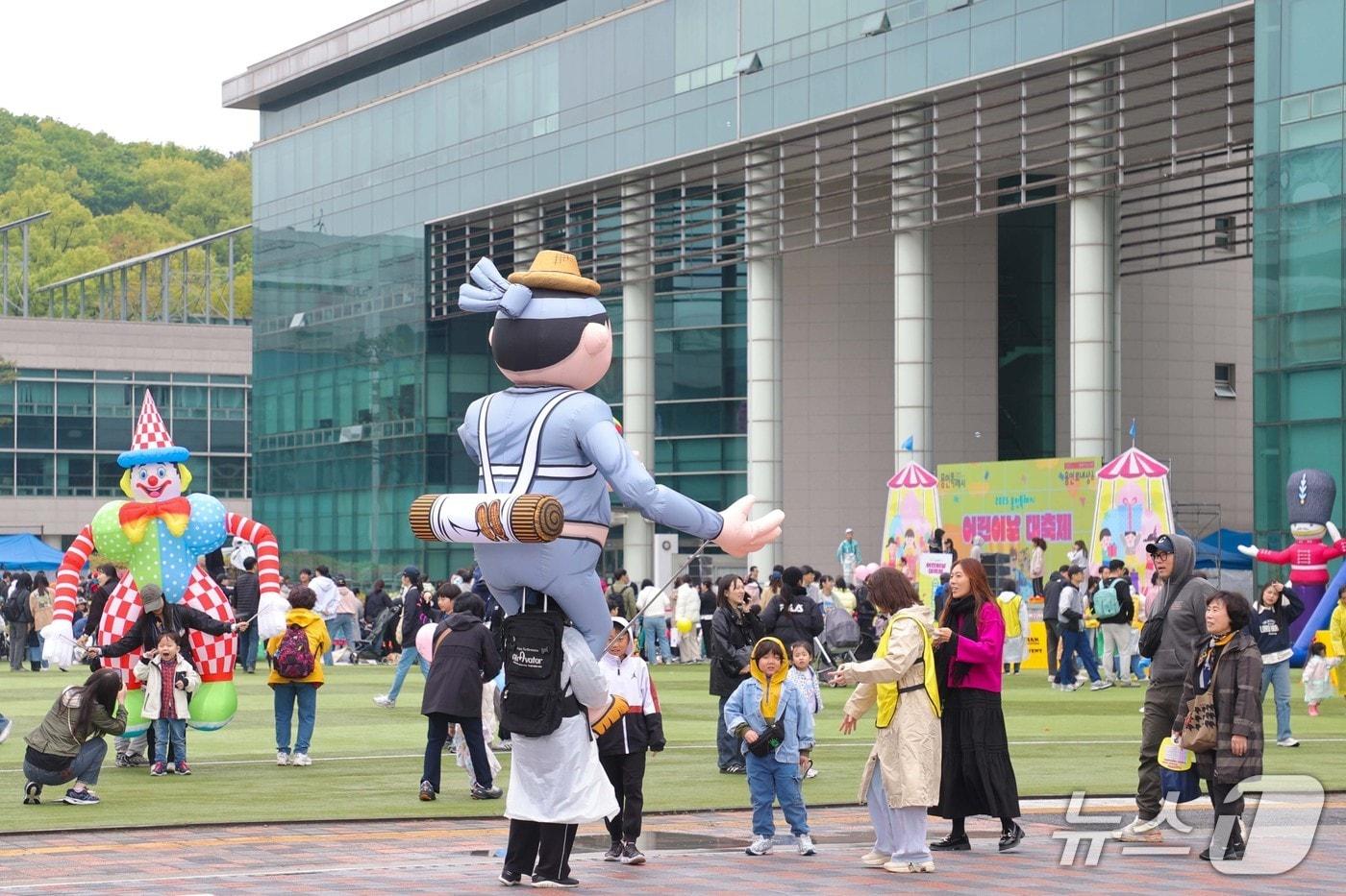 용인시청에서 3일 개최된 '어린이날 대축제' 모습.(용인시 제공)