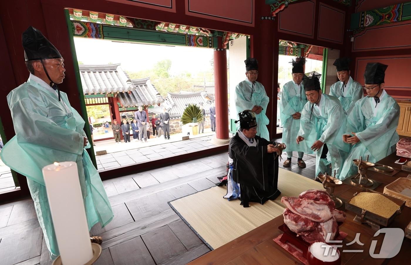 독립운동가 보재 이상설 선생 추모제 모습.(진천군 제공, 재판매 및 DB금지)/뉴스1