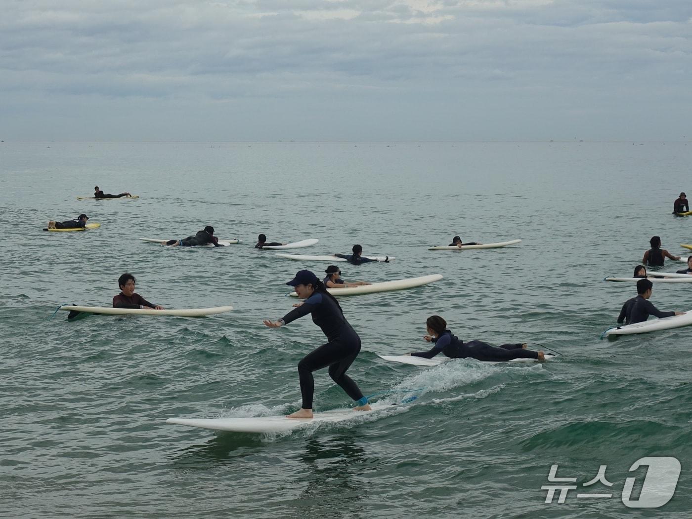 본문 이미지 - 양양 낙산사 서핑템플스테이 &#40;제공=대한불교조계종 낙산사&#41;