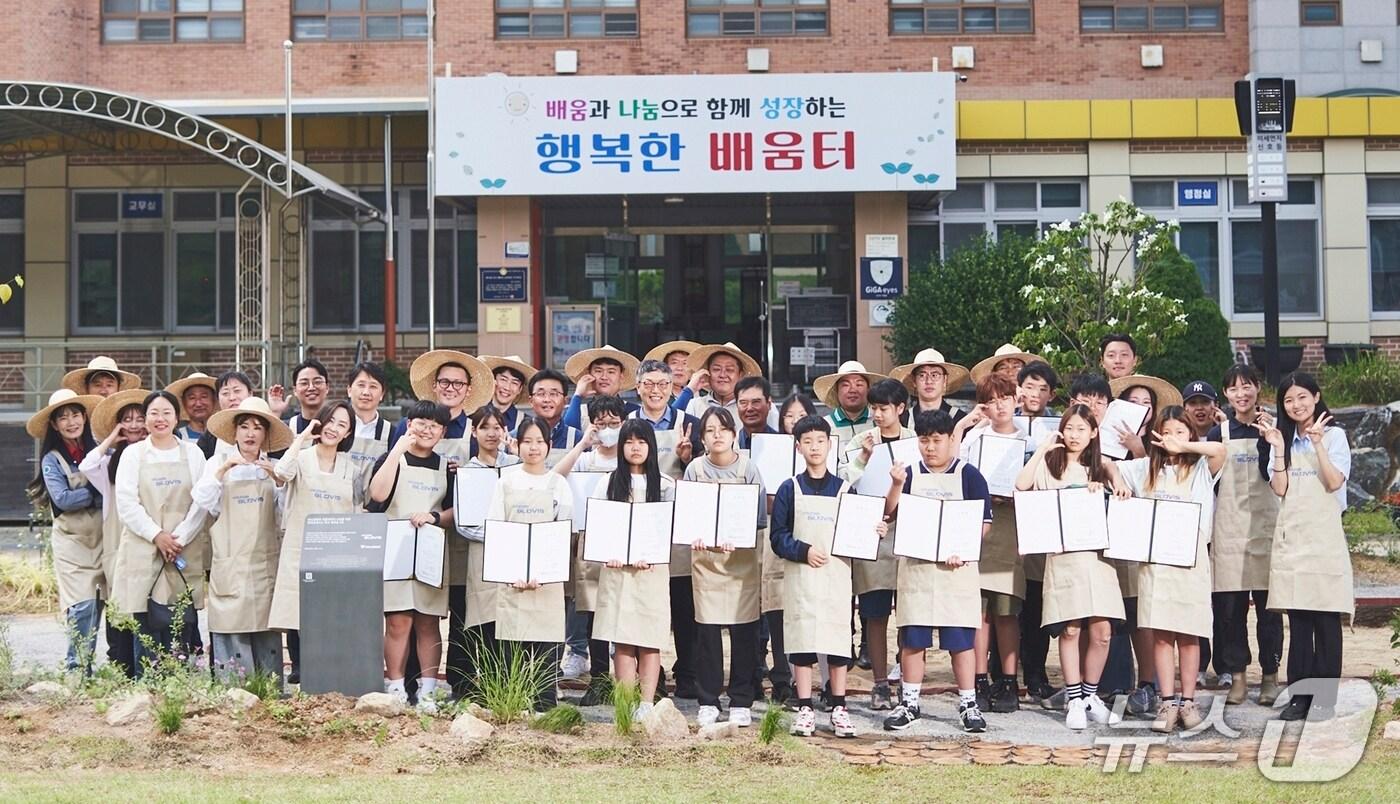 현대글로비스는 지난 29일 충남 당진 당산초등학교에 '현대글로비스 생태숲' 3호를 조성했다.(현대글로비스 제공) 