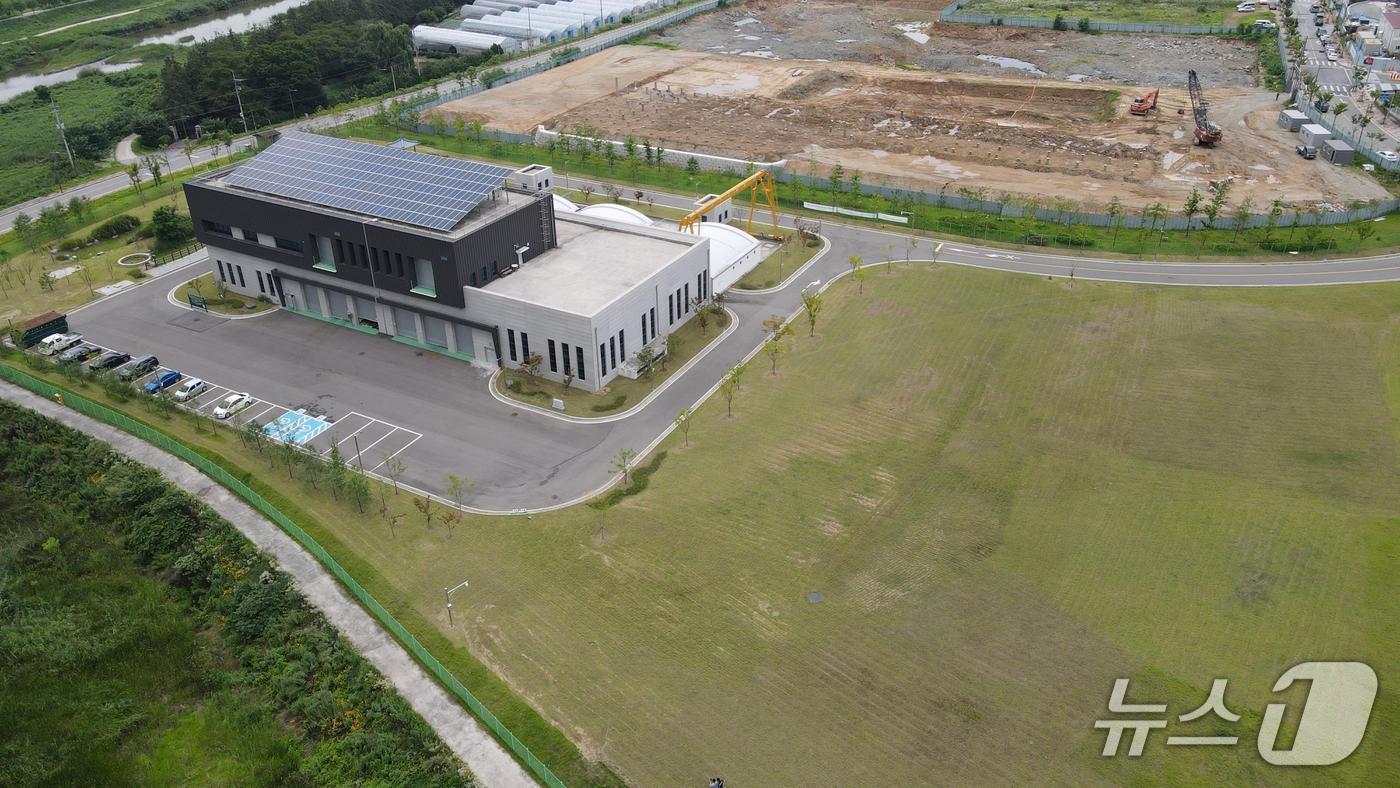 본문 이미지 -  청주시 오송바이오폴리스지구 공공폐수처리장. (시 제공)