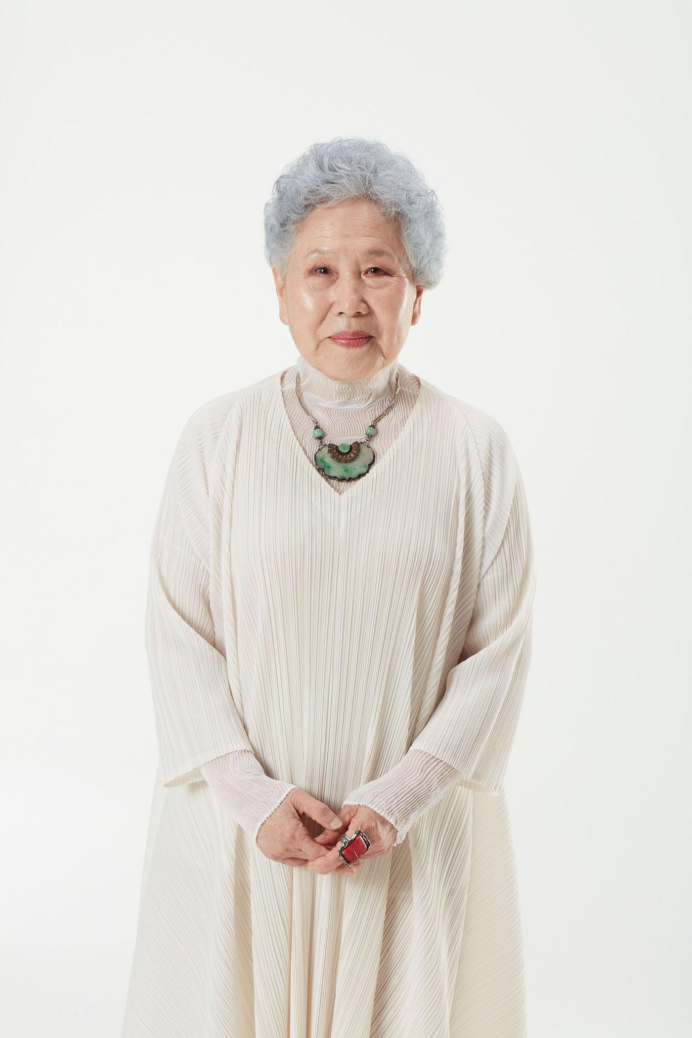 본문 이미지 - 연극 '꿈속에선 다정하였네'에서 혜경궁홍씨 역으로 출연하는 원로 배우 박정자(한국연극협회 제공)