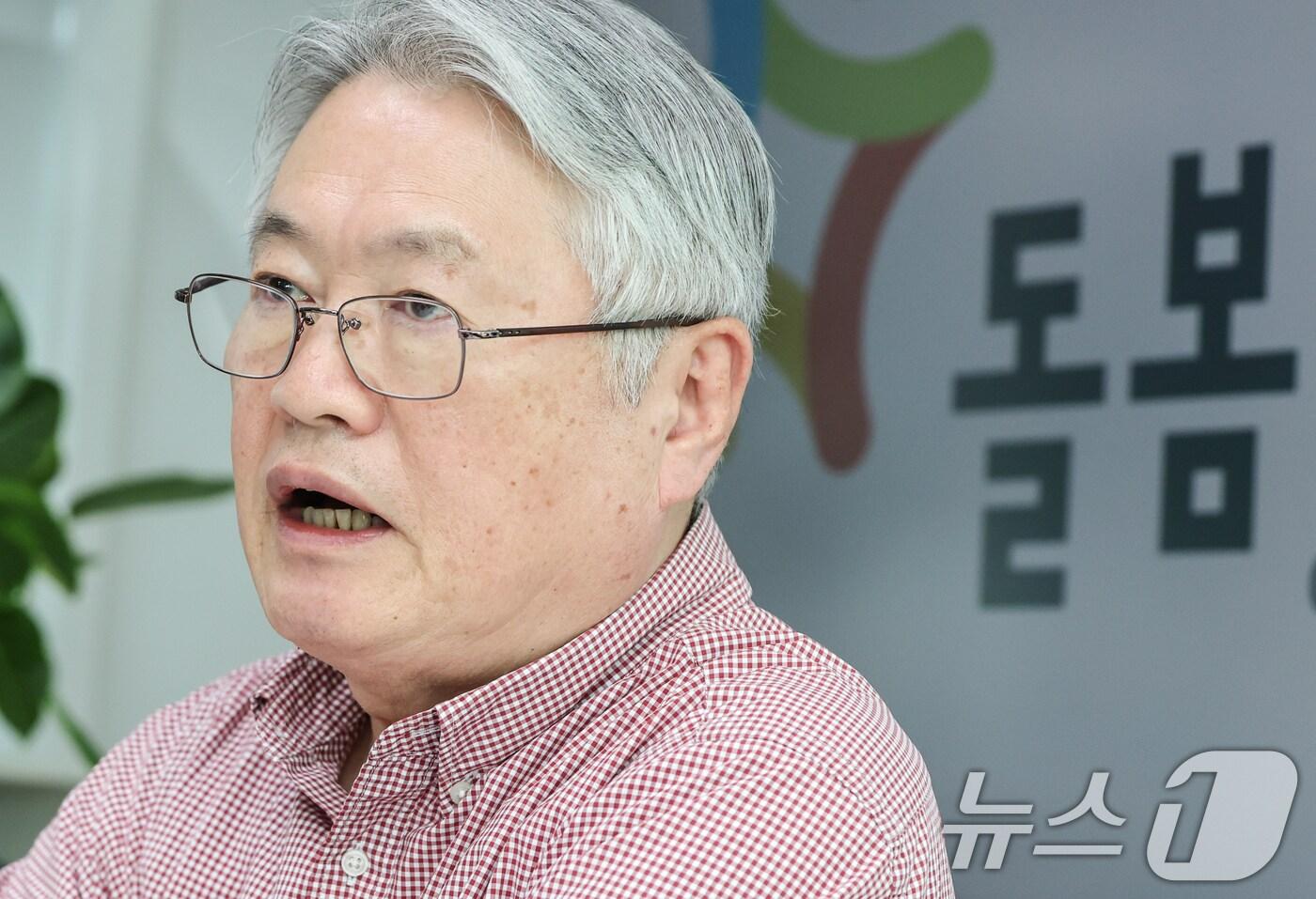 김용익 돌봄과미래 이사장이 30일 서울 마포구 사무실에서 뉴스1과 인터뷰를 하고 있다. 2025.5.30/뉴스1 ⓒ News1 허경 기자