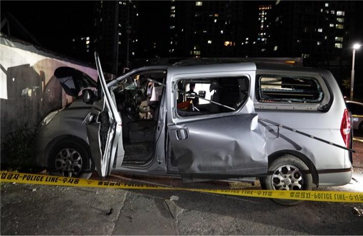 본문 이미지 - 새종시 금남면 승합차 폭발사고 현장. (세종시소방본부 제공. 재판매 및 DB금지)    