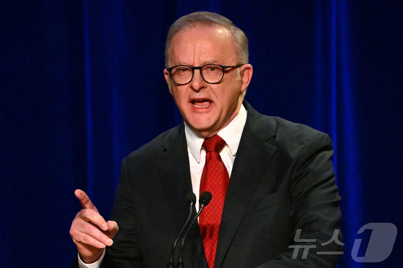 앤서니 앨버니지 호주 총리가 3일(현지시간) 시드니에서 집권 노동당이 총선서 승리한 뒤 연설을 하고 있다. 2025.05.04 ⓒ AFP=뉴스1 ⓒ News1 우동명 기자