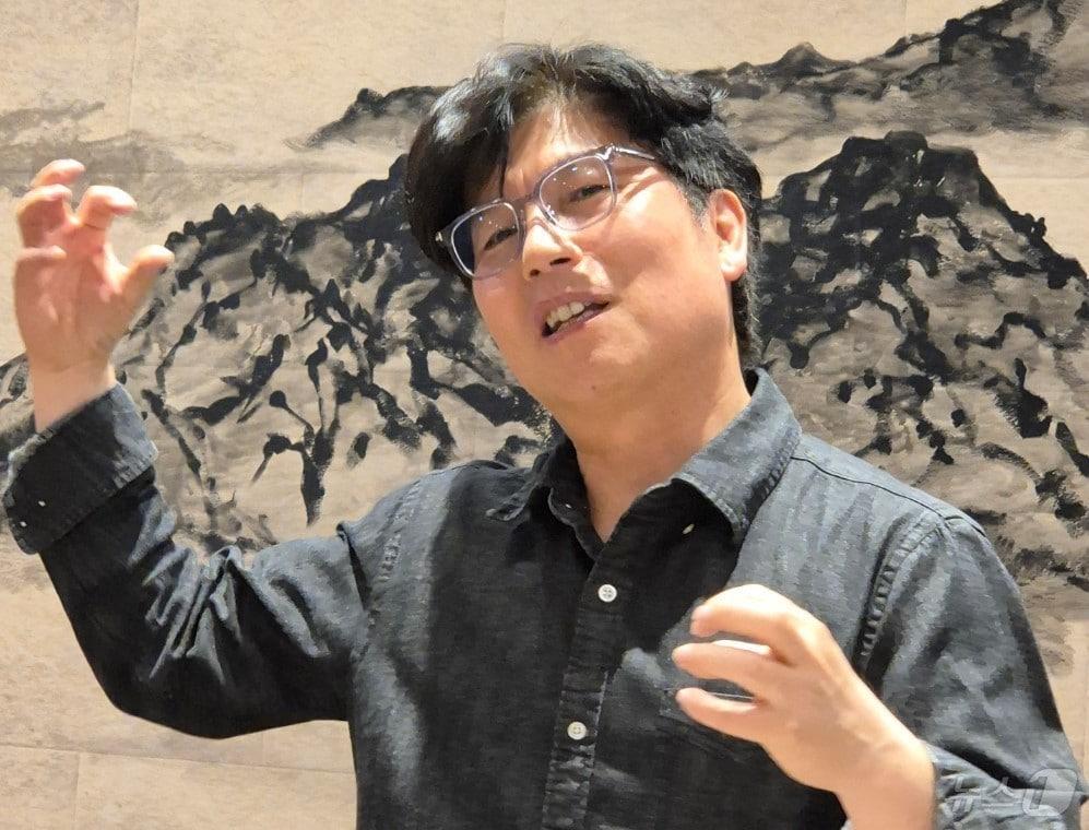 본문 이미지 - 우도영 자동차 디자이너가 자동차에 영혼을 담은 움직임을 디자인하고자 한다고 설명하고 있다. ⓒ News1 김대벽기자