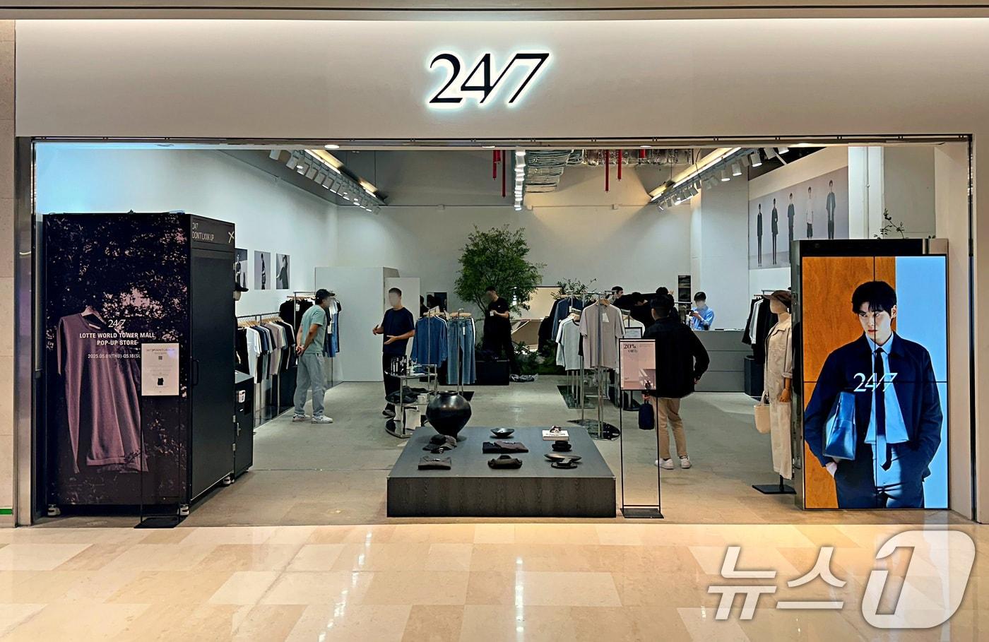 잠실 롯데월드몰에 위치한 이사칠 팝업스토어의 모습. 본 기사와 무관한 사진.&#40;롯데백화점 제공. 재판매 및 DB금지&#41; 2025.5.6/뉴스1