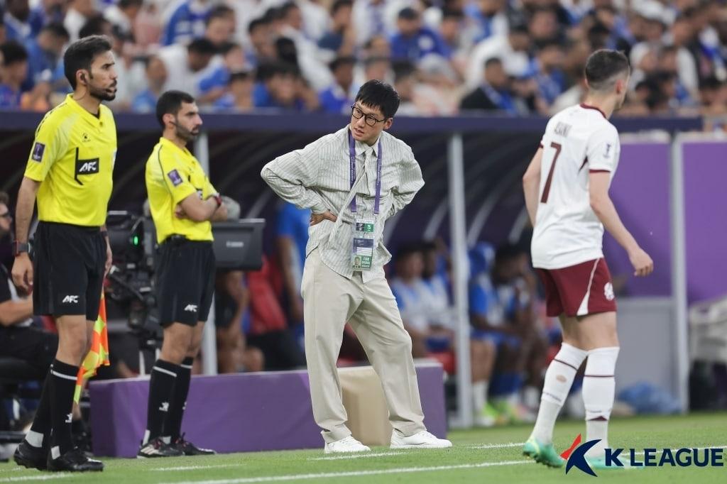 본문 이미지 - 이정효 광주FC 감독(한국프로축구연맹 제공) 