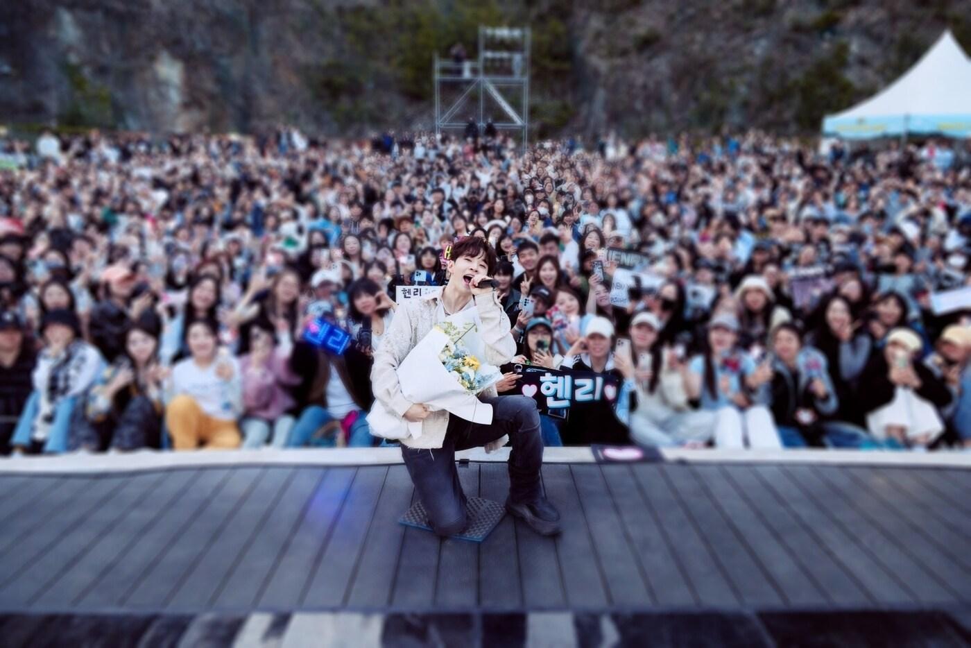 본문 이미지 - 헨리