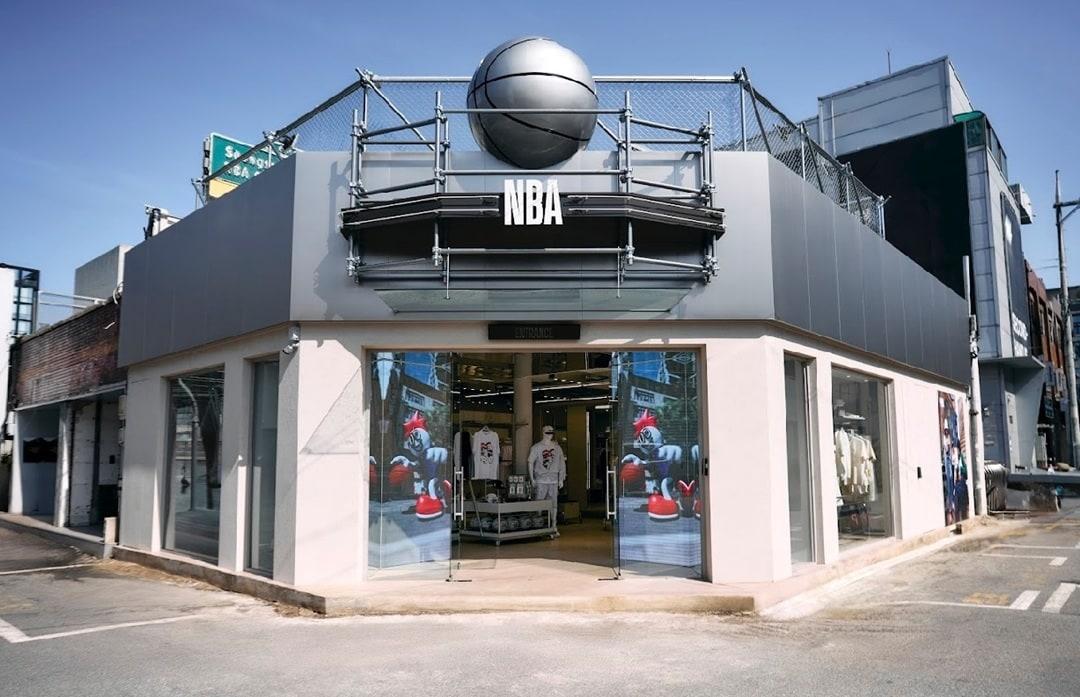 본문 이미지 - NBA 성수 플래그십 스토어.(NBA제공)