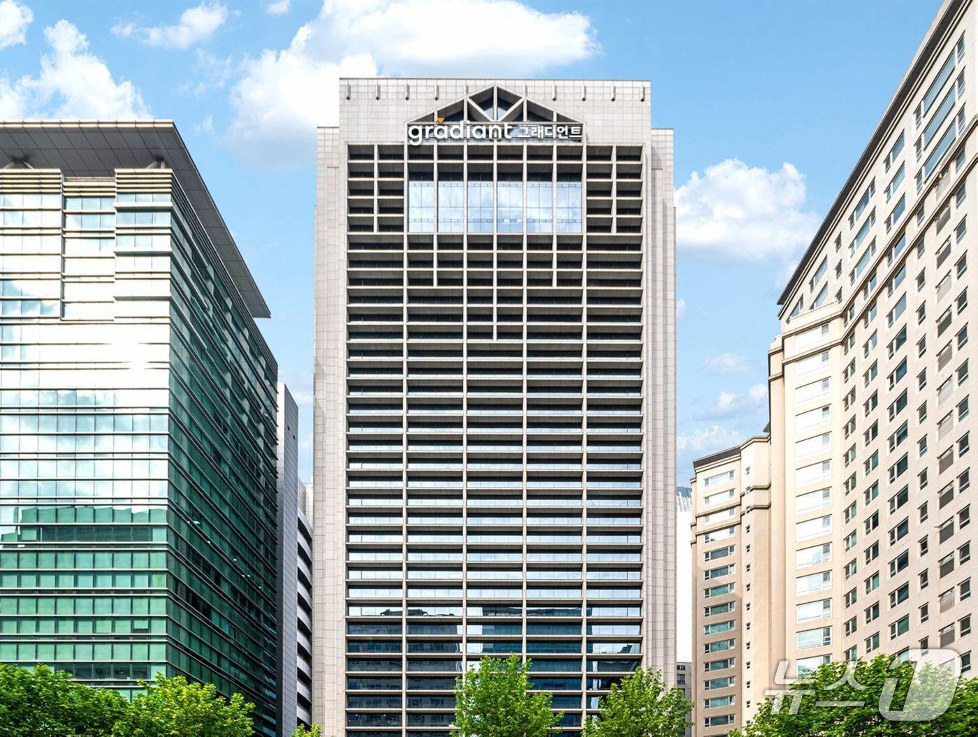 본문 이미지 - 그래디언트는 자회사 아이마켓코리아와 함께 본사를 서울 강남구 삼성로 511로 이전했다고 8일 밝혔다.(그래디언트 제공)