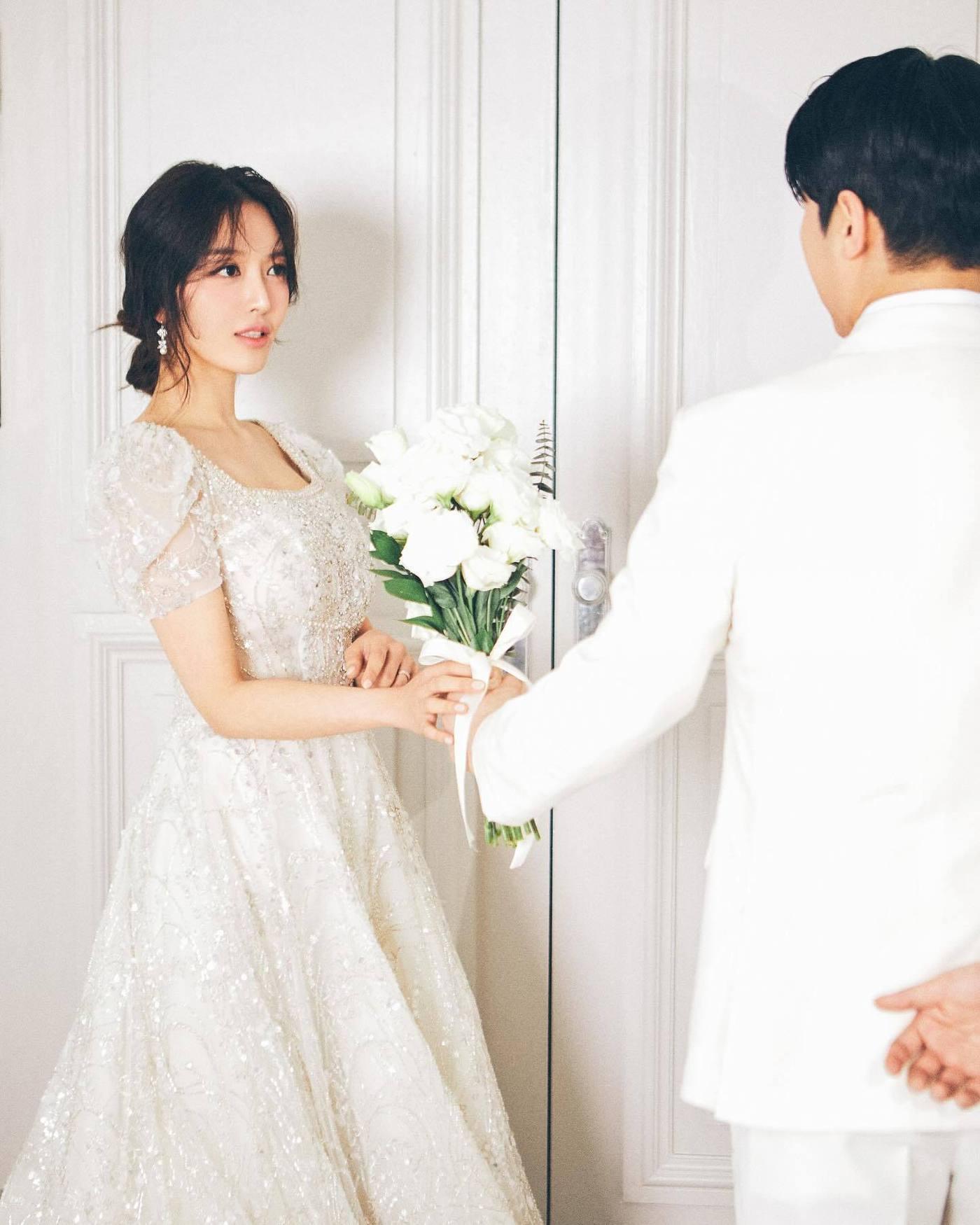 본문 이미지 - AOA 출신 도화 SNS