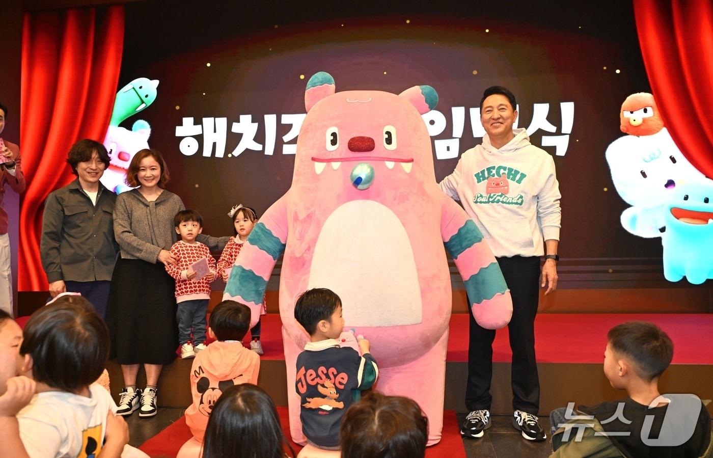 서울시청 1층 로비에서 진행된 해치의 팬미팅.(서울시 제공)