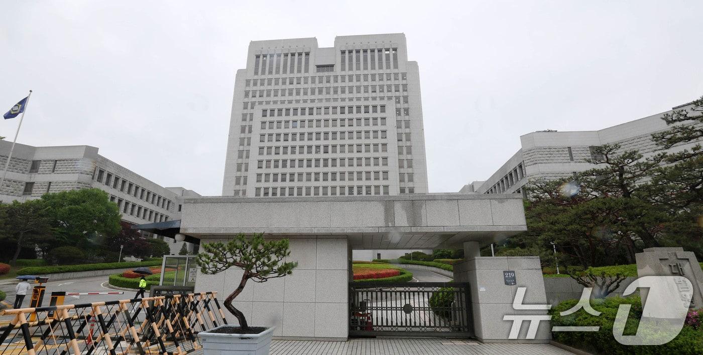 본문 이미지 - 서초구 대법원 모습. 2025.5.9 ⓒ 뉴스1 박세연 기자