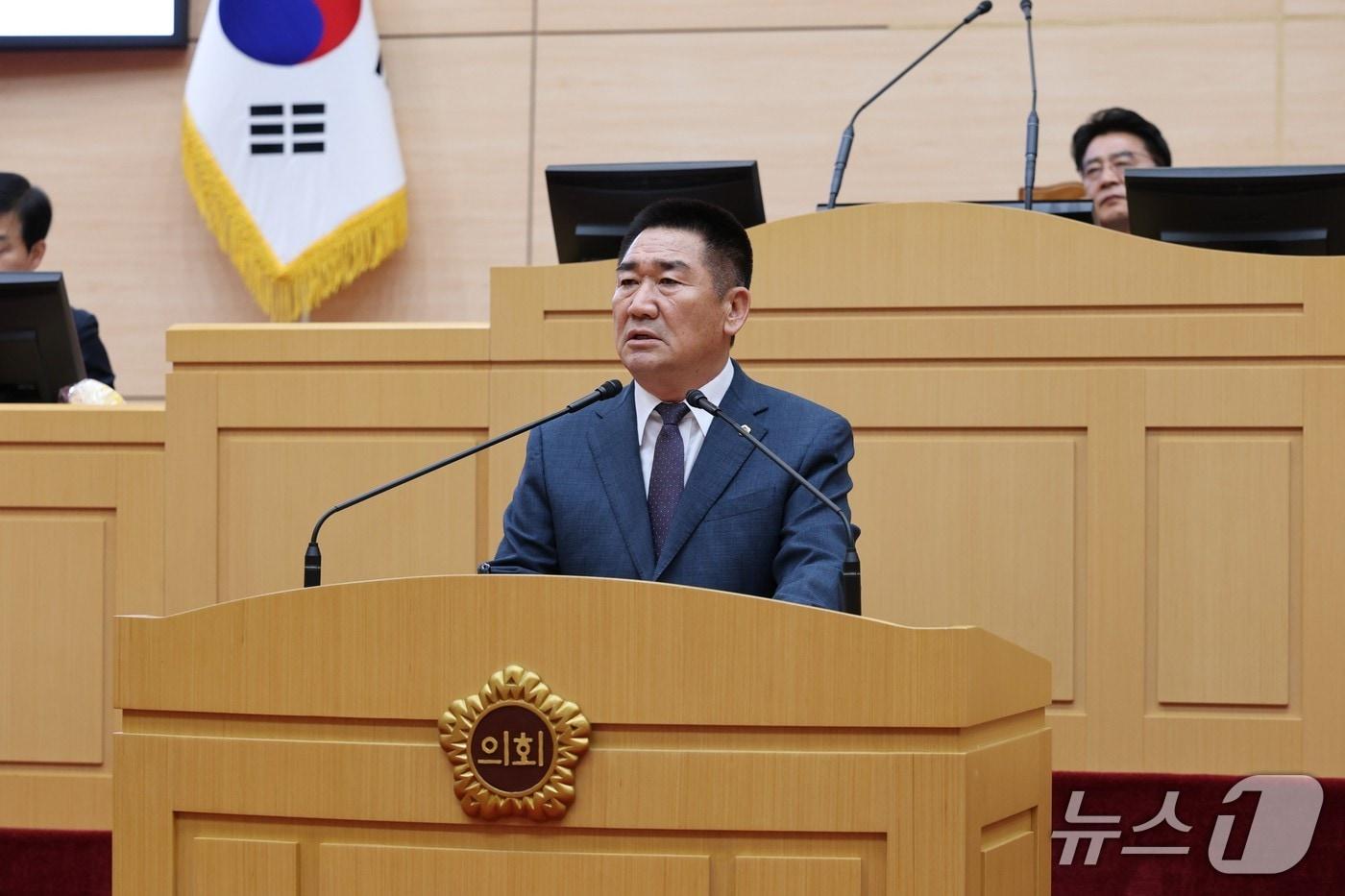 김성일 전남도의원이 9일 본회의장에서 5분 발언을 하고 있다.&#40;전남도의회 제공, 재판매 및 DB 금지&#41; 