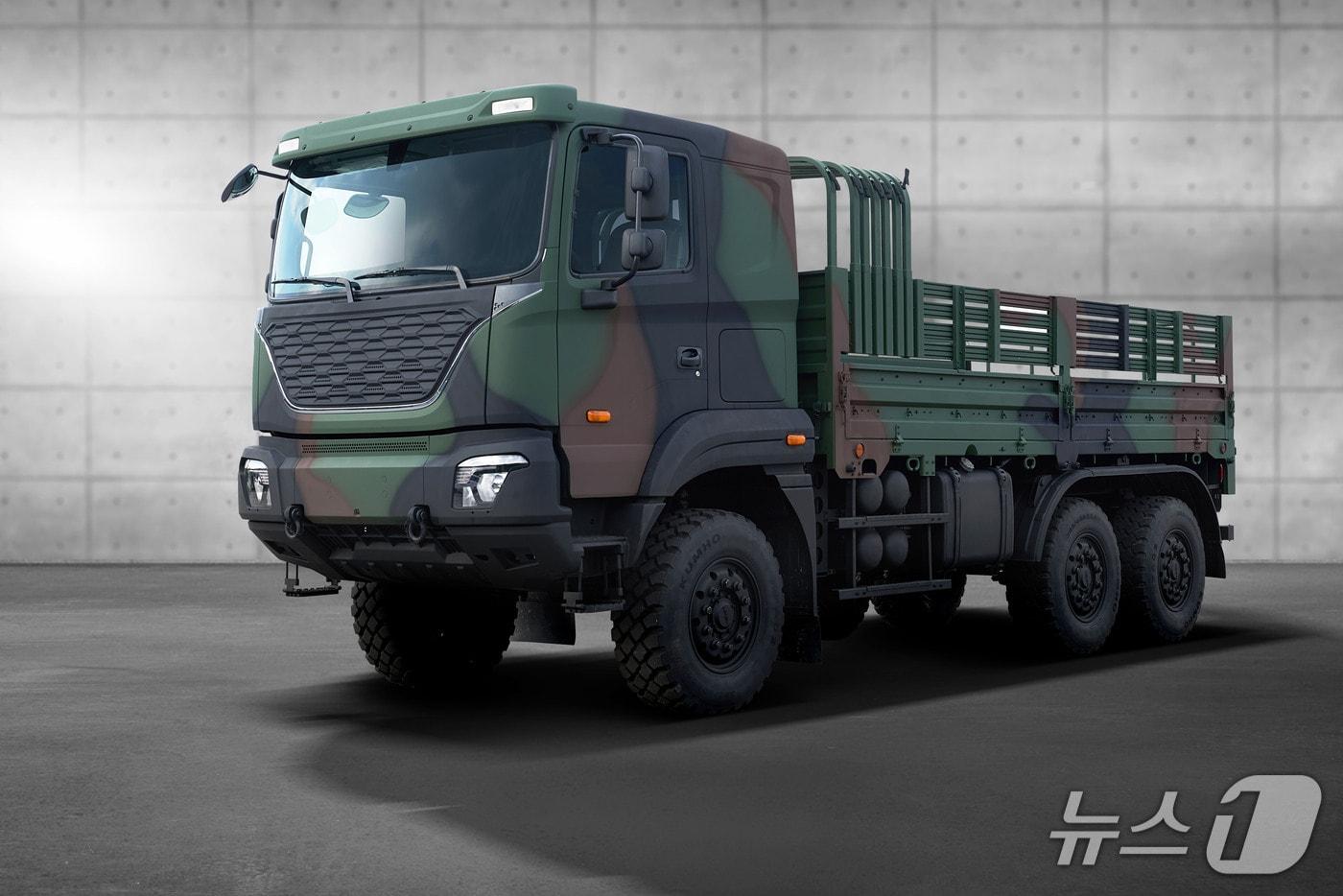  기아 중형표준차(KMTV, Kia Medium Tactical Vehicle) 5톤 모델 (기아 제공)