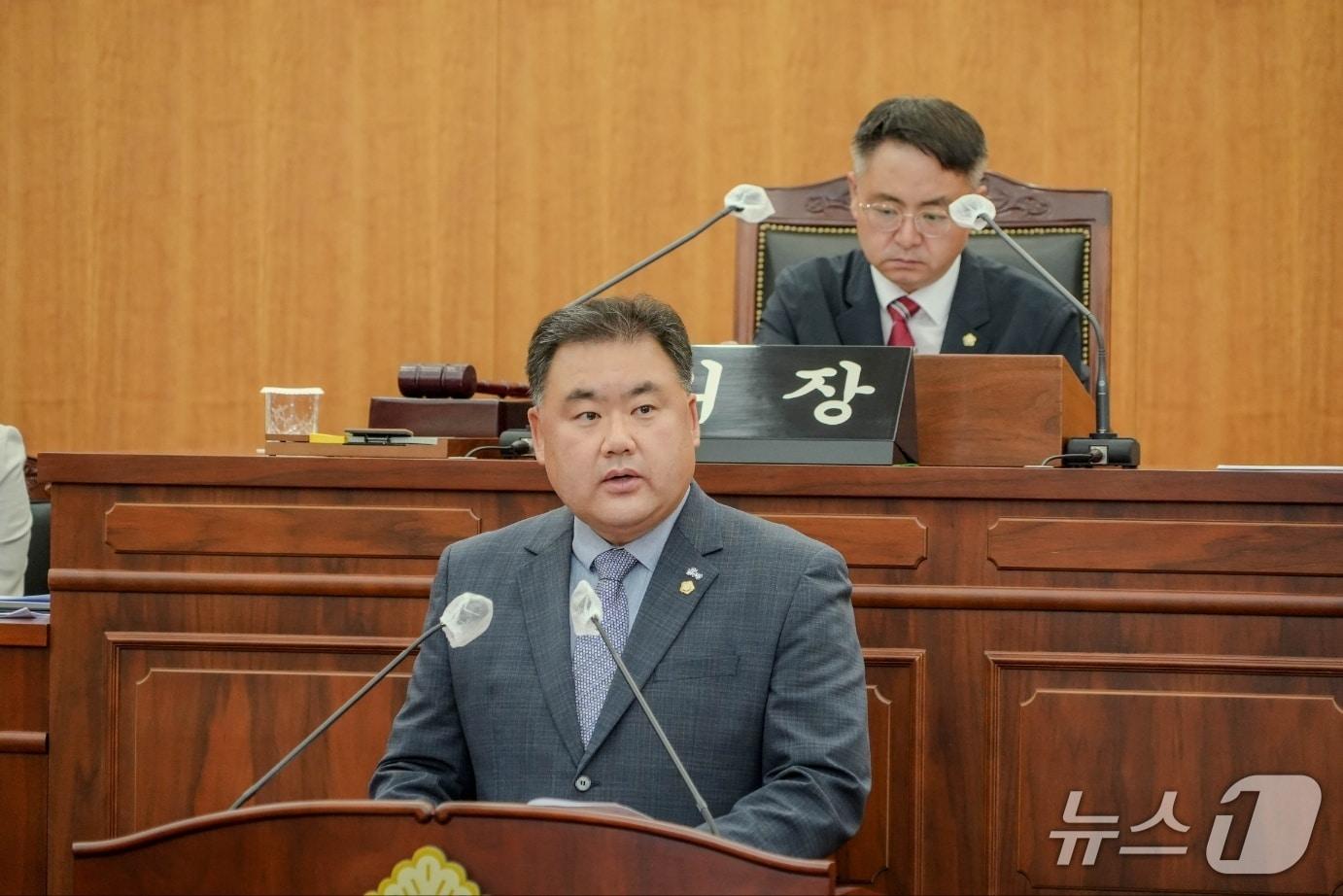 본문 이미지 - 북구의회 박재완 의원은 제226회 제1차 정례회에서 ‘울산광역시 북구 해양쓰레기 수거 및 처리 조례안’을 발의했다고 밝혔다.(울산 북구의회 제공. 재판매 및 DB 금지) 뉴스1