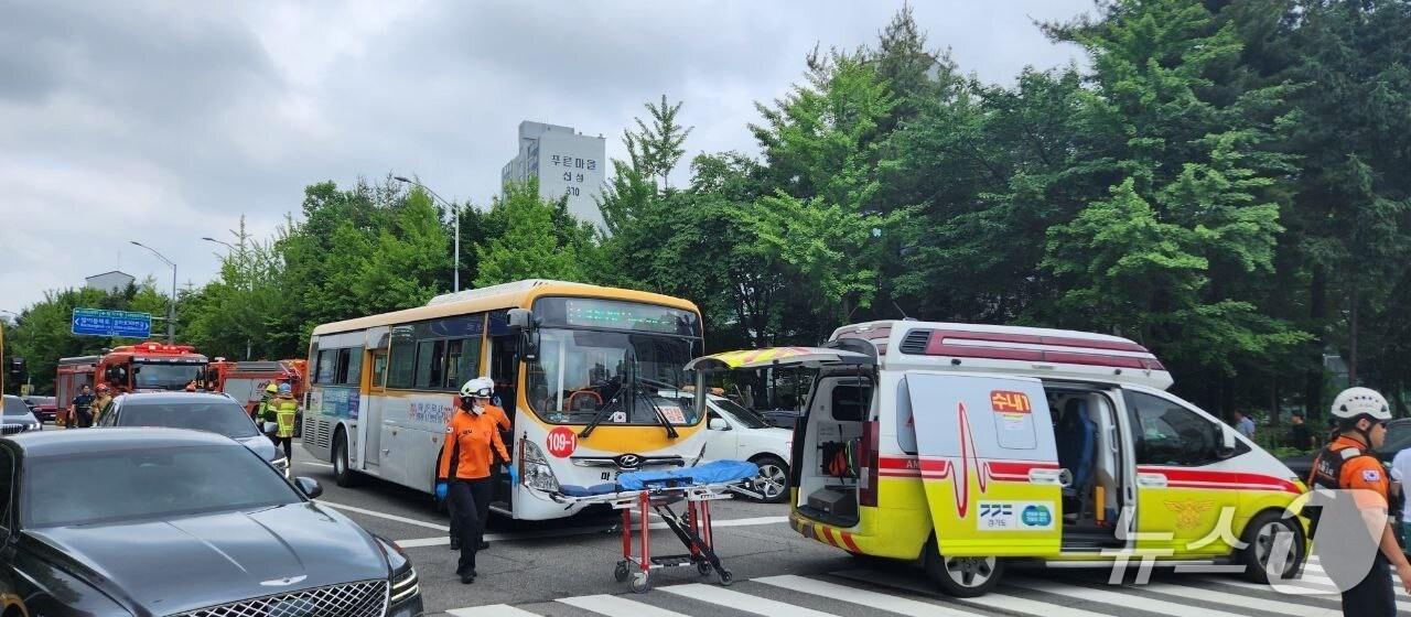 본문 이미지 - 사고 현장. &#40;경기도소방재난본부 제공. 재판매 및 DB 금지&#41; 2025.6.10/뉴스1